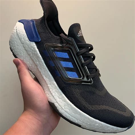 adidas ultraboost schoenen|Adidas UltraBoost 23 on sale.